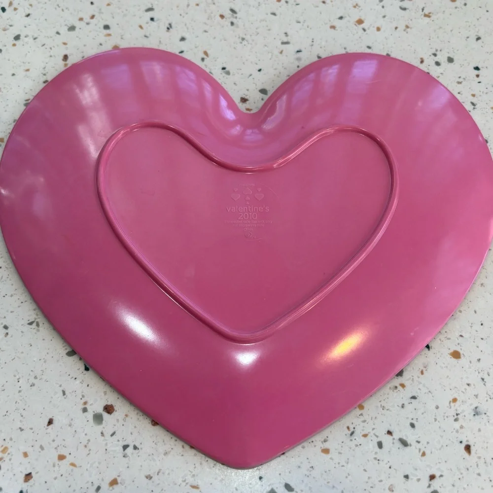 Vintage 2010 Target Pink‎ Glitter Heart-Shaped Melamine Plate